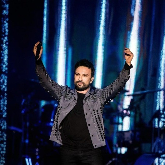 Обложка концерта «Tarkan в Абу Даби (ОАЭ)»